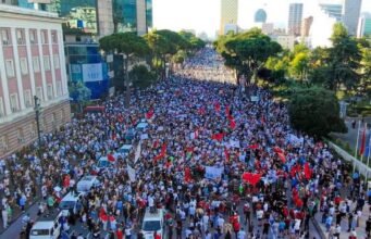 Zbulohet numri i protestuesve protestën e sotme në Tiranë protestën e sotme në Tiranë